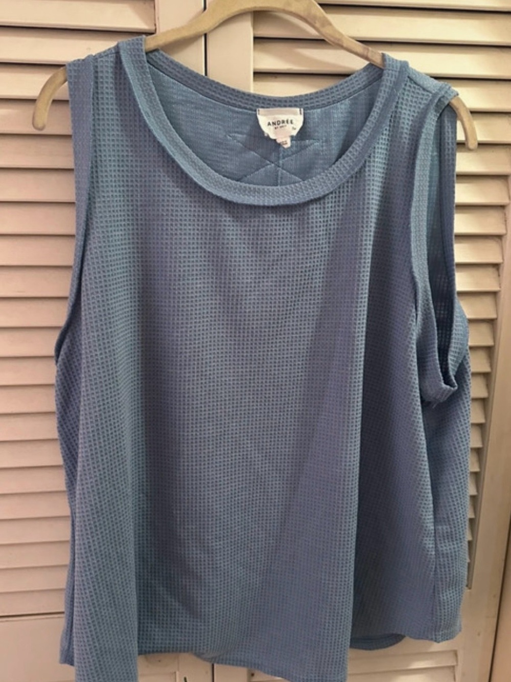 ANDREE BY UNIT Dusty Blue Waffle Knit Sleeveless Tank